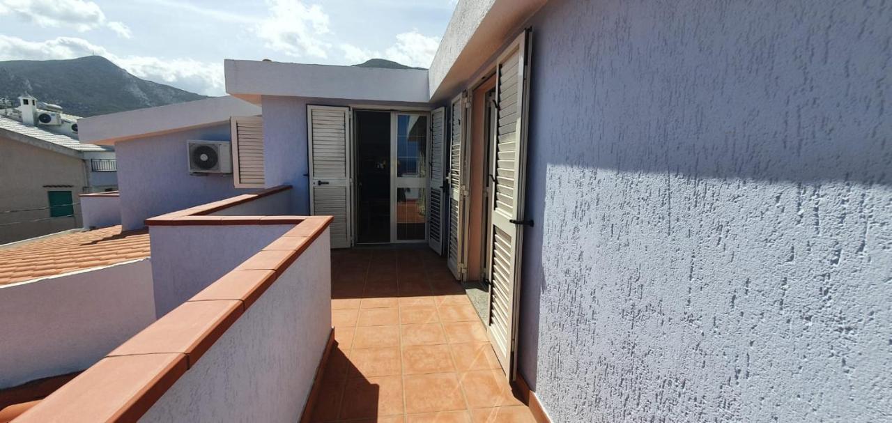 Appartamento Terrazza Vista Mare Cala Gonone Eksteriør billede