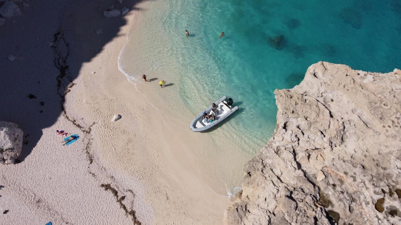 Appartamento Terrazza Vista Mare Cala Gonone Eksteriør billede